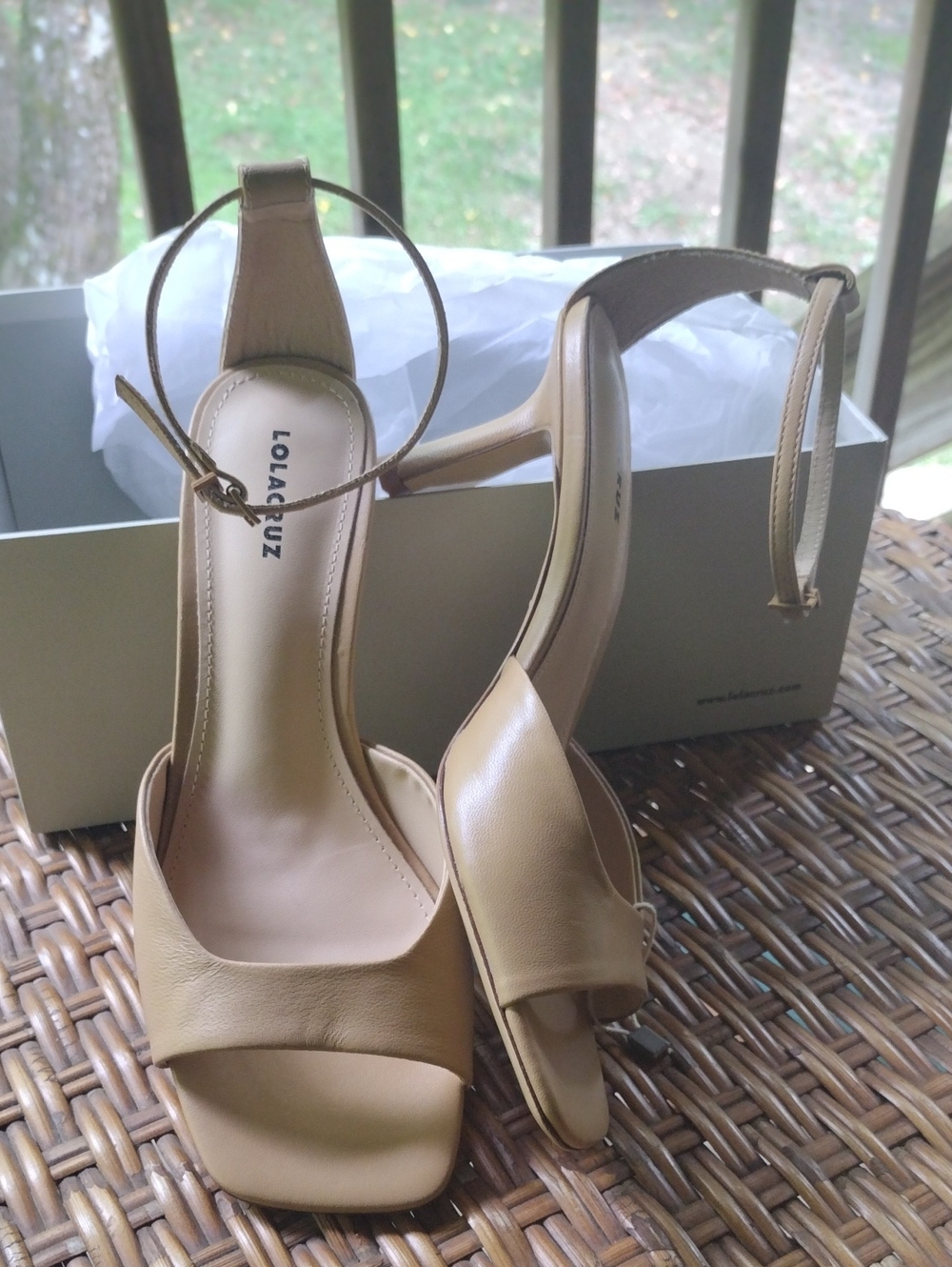 NIB Lola Cruz nude Ankle-Strap Open-Toe Heels 2" Heels - Picture 2 of 8